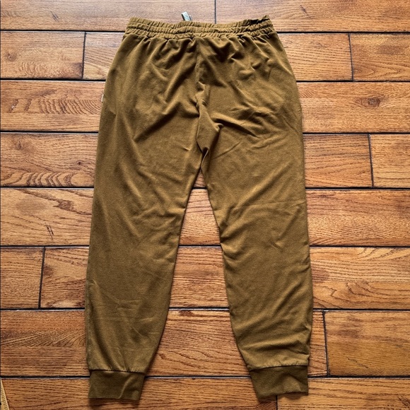 Vuori Performance Jogger Pants Women’s Sz XS Mustard Gold Size XS DreamKnit - Picture 4 of 10